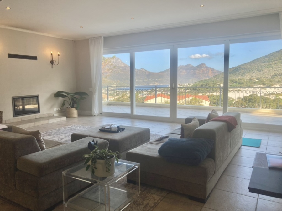 To Let 4 Bedroom Property for Rent in Kronenzicht Western Cape